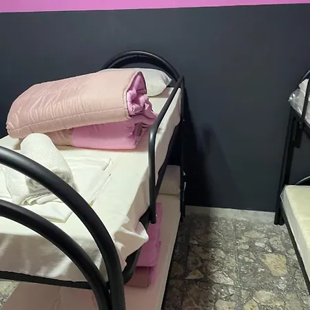 Alexander Hostal *