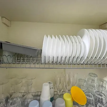 بيت شباب Alexander نابولي